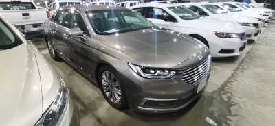 Ford / Taurus 2020 for Sale in Dammam