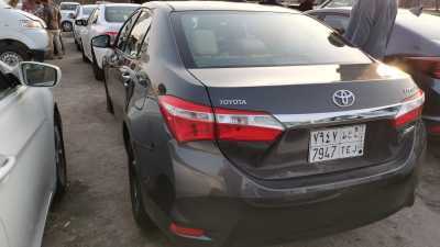  Toyota / Corolla 2015