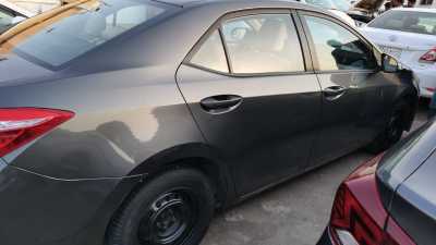  Toyota / Corolla 2015