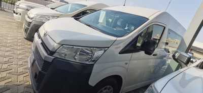  Toyota / Hiace 2020