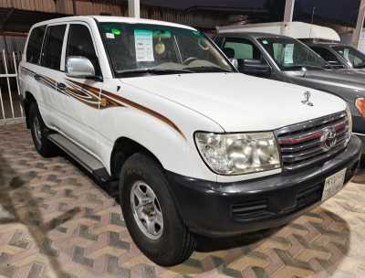 Toyota / Land Cruiser 2006 for sale in dammam