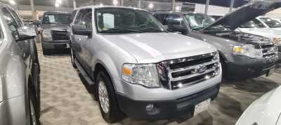  Ford / Expedition 2014