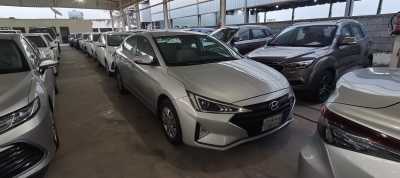  Hyundai / Elantra 2019 