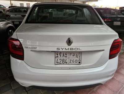  Renault / Symbol 2020 for Sale in Dammam