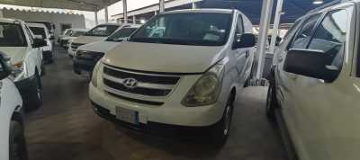 Hyundai / H-1 2013 