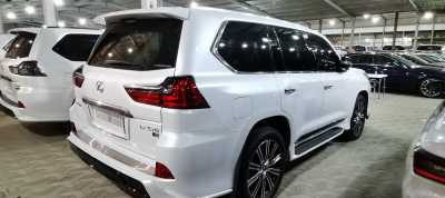 Lexus LX 570 used 2021 for Sale in Dammam