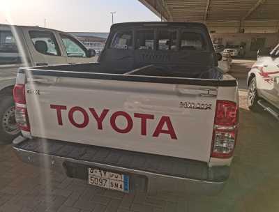  Toyota / Hilux 2013 for Sale in Dammam used