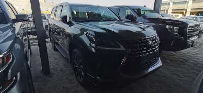  Lexus / LX 570 for Sale in Dammam