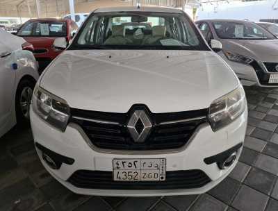  Renault / Symbol 2020 for Sale in Dammam