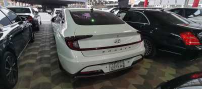 Hyundai / Sonata 2021