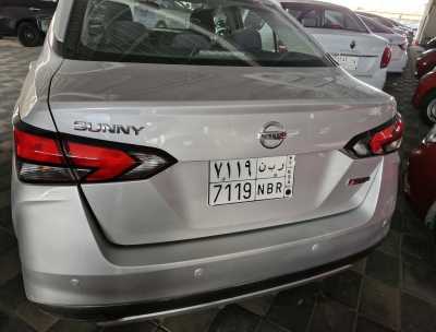  Nissan / Sunny 2022 for Sale in Dammam