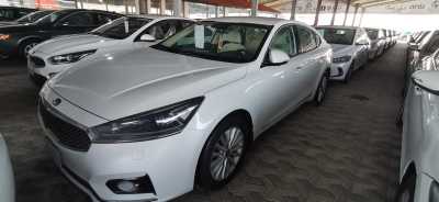  Kia / Cadenza 2019 for sale in Dammam