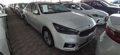  Kia / Cadenza 2019 for sale in Dammam