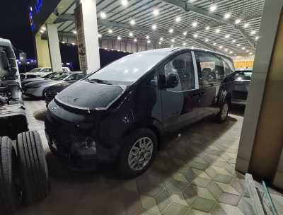  Hyundai Staria 2025 New Van Price in Saudi Arabia