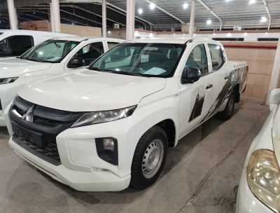 Used Mitsubishi L200 2018 for sale in Dammam