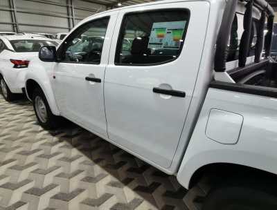  Isuzu / D-Max 2023