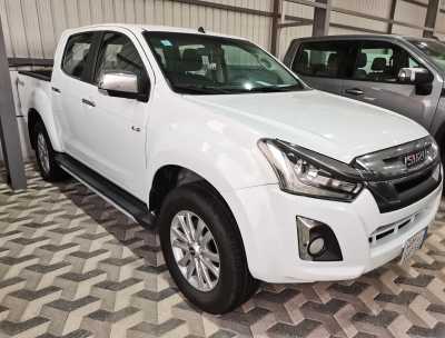  Isuzu / D-Max 2020 pickup for sale Diesel 