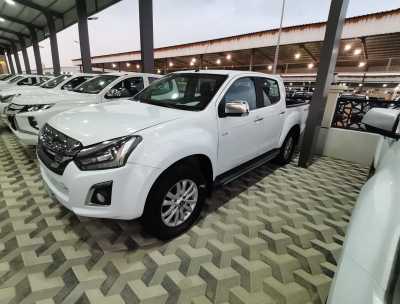  Isuzu / D-Max