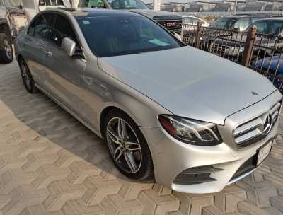  Mercedes E300 2018 for Sale in Dammam