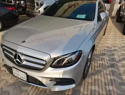  Mercedes E300 2018 for Sale in Dammam