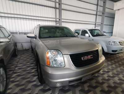  GMC / Yukon 2011 For Sale in Dammam