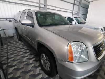  GMC / Yukon 2011 For Sale in Dammam