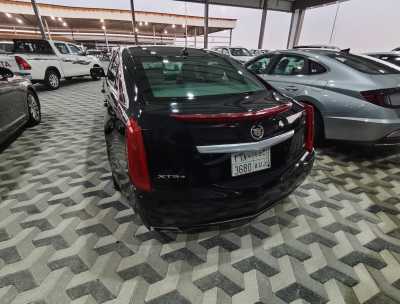  Cadillac / XT5 2013 used for Sale in Dammam