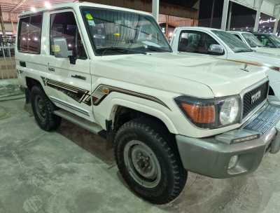  Toyota / Land Cruiser used sale in dammam