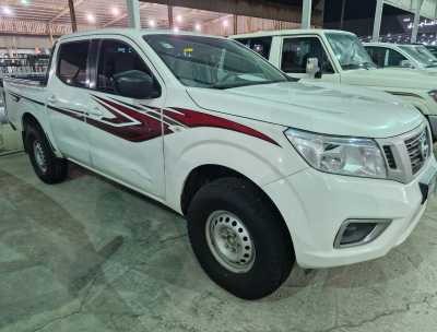  Nissan / Navara