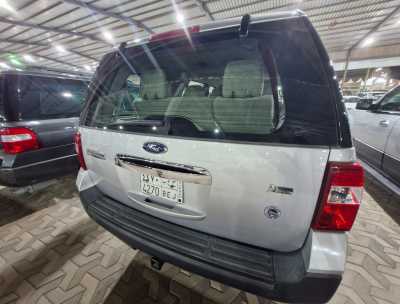  Ford / Expedition used car sale in ksa dammam
