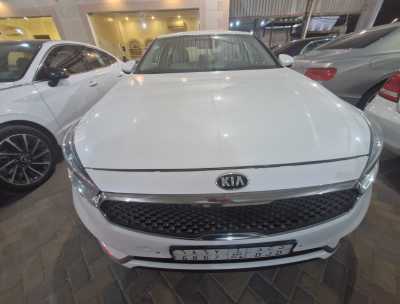  Kia / Cadenza used car sale in dammam