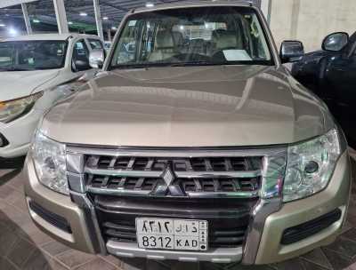  Mitsubishi / Pajero used car for sale in dammam