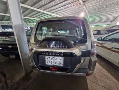  Mitsubishi / Pajero used car for sale in dammam