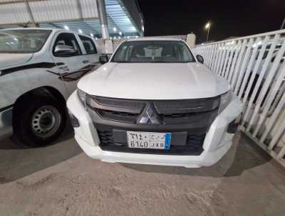  Mitsubishi pickup used car sale in dammam