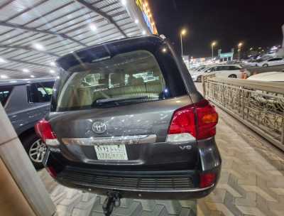 Toyota / Land Cruiser used car sale in dammam