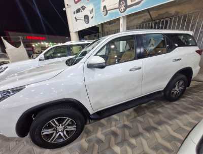  Toyota / Fortuner