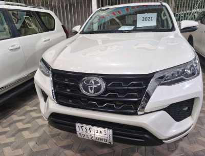  Toyota / Fortuner