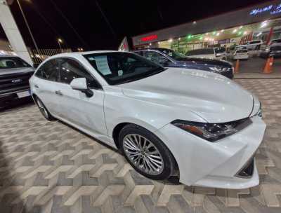  Toyota / Avalon used car sale in dammam