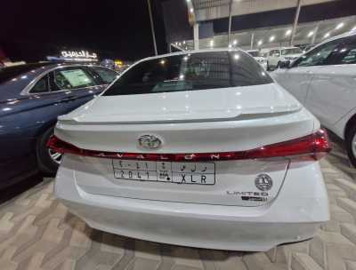  Toyota / Avalon used car sale in dammam