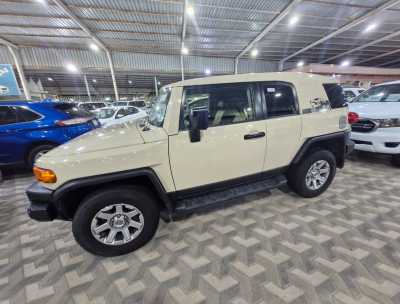 Toyota / FJ Cruiser used sale in ksa dammam