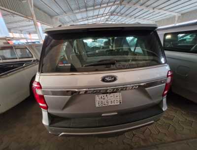  Ford / Expedition used car sale in ksa dammam