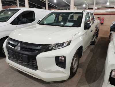  Mitsubishi / L200 2018 for sale in dammam