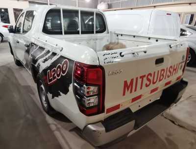  Mitsubishi / L200 2018 for sale in dammam