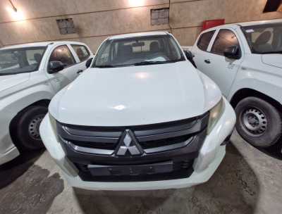 Mitsubishi / L200 used car for sale in dammam