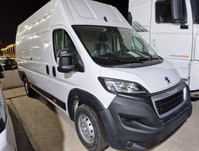 Peugeot Boxer new van for sale in dammam ksa