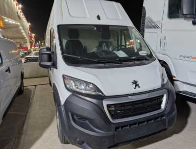 Peugeot Boxer new van for sale in dammam ksa
