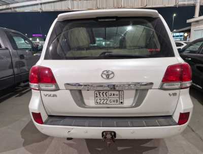 Toyota / Land Cruiser Vxr used car for sale in ksa