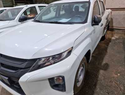  Mitsubishi / L200 used car for sale in dammam