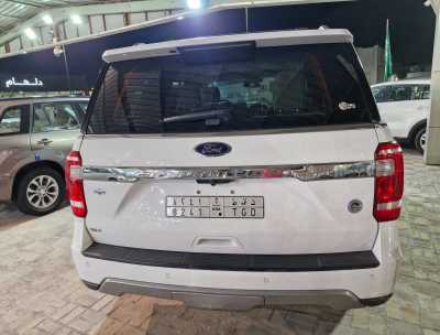  Ford / Expedition used car sale in ksa dammam