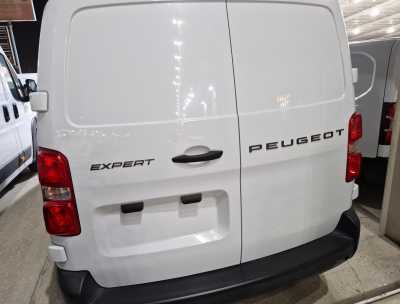 Peugeot / Expert new van for sale in dammam